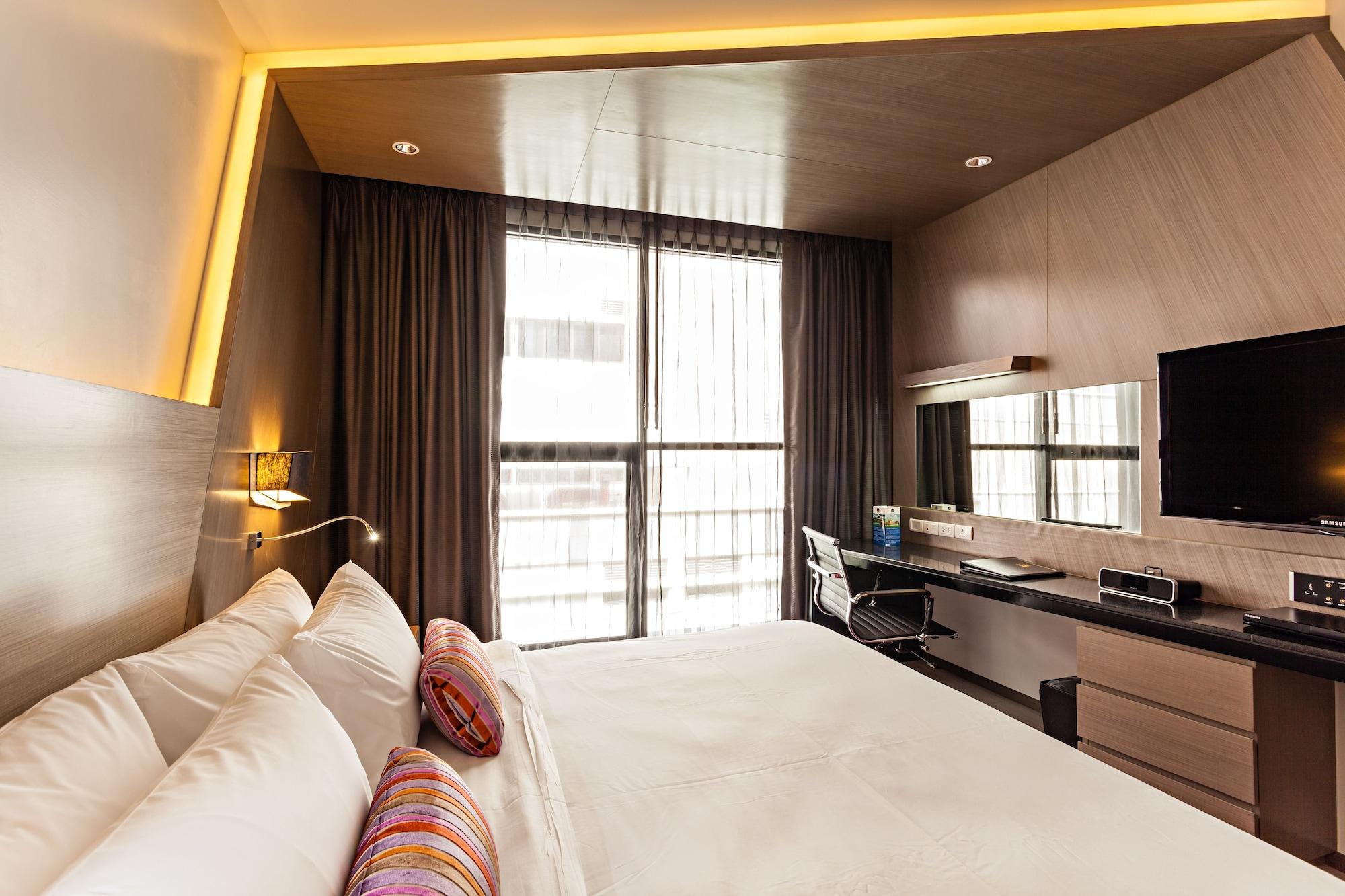 Hyatt Place Sukhumvit 1 מלון 4*