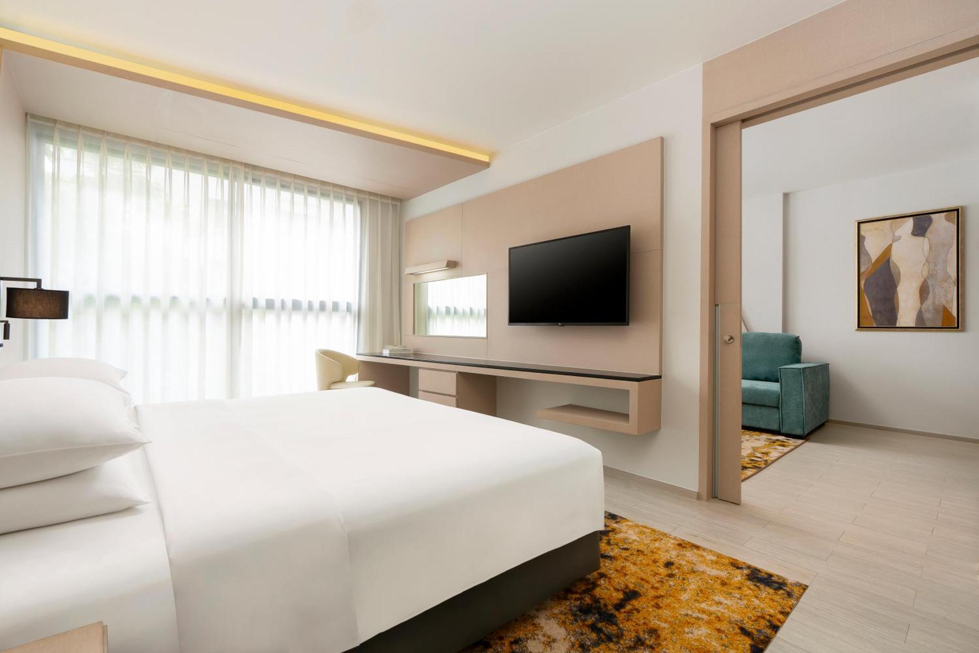 מלון Hyatt Place Sukhumvit 1 4*