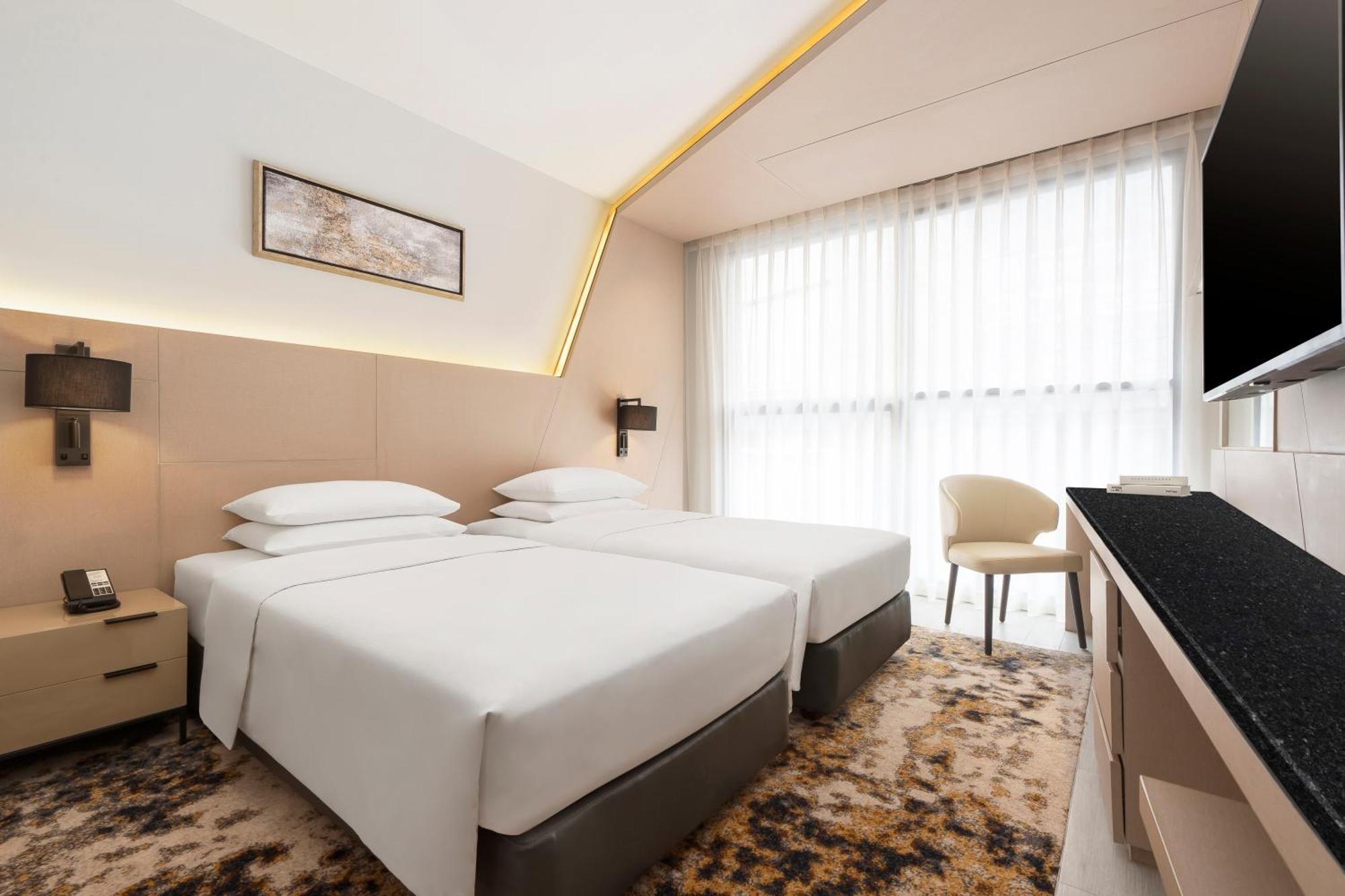 מלון Hyatt Place Sukhumvit 1
