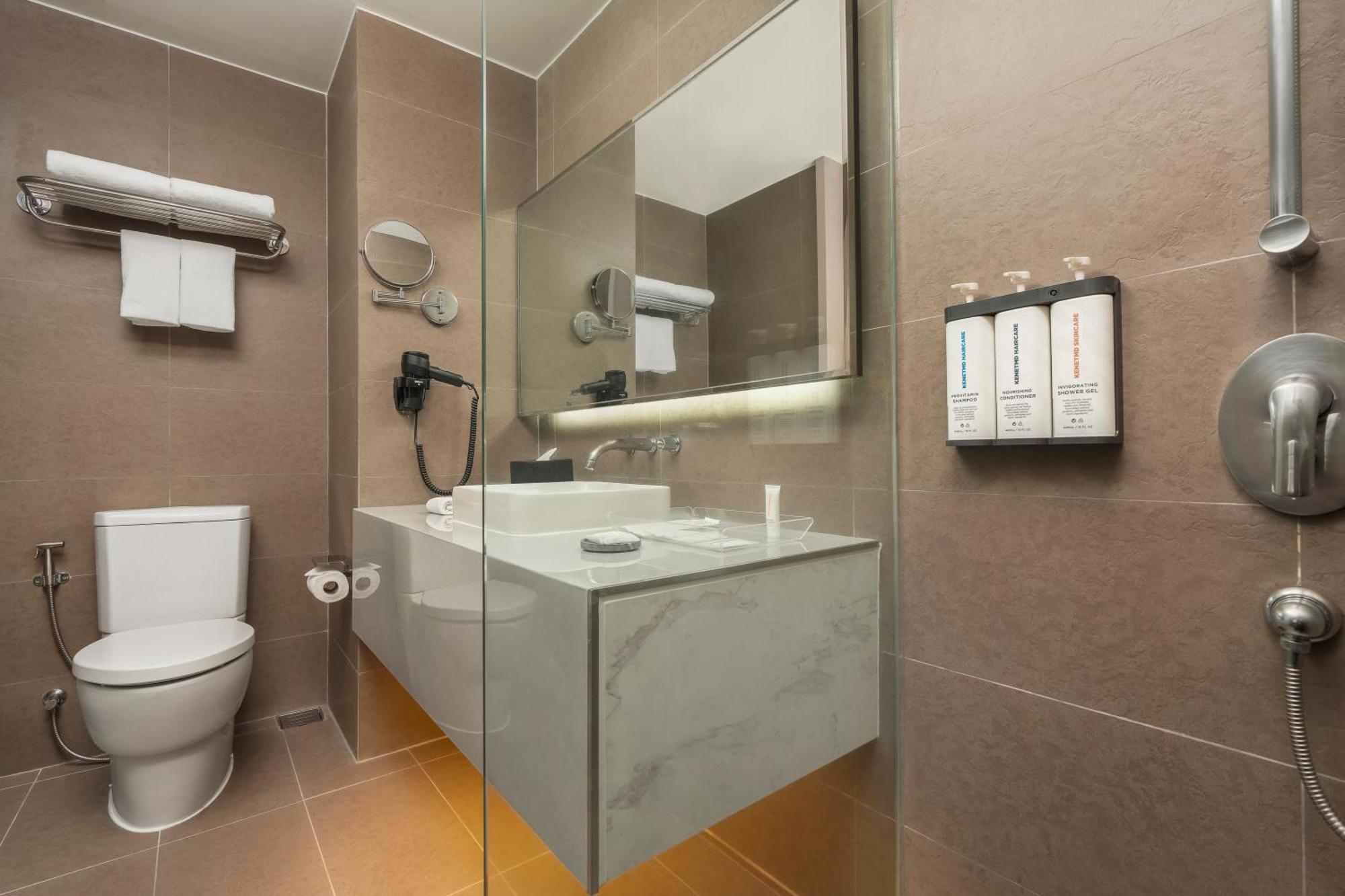 מלון Hyatt Place Sukhumvit 1 4*