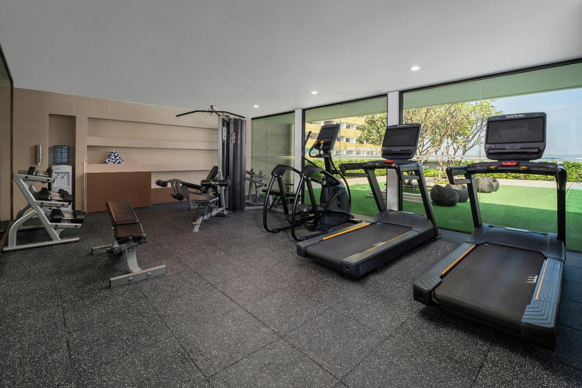 מלון Hyatt Place Sukhumvit 1